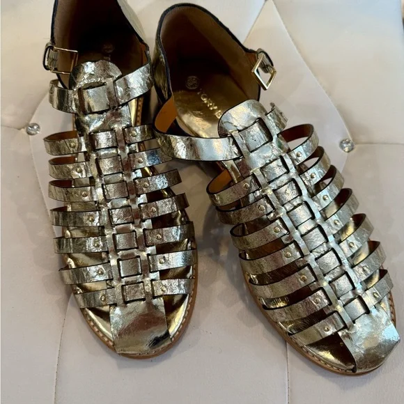 Gold Metallic Gladiator Sandals with Cage Design - Picture 5 of 5